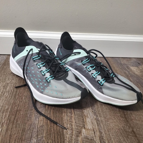 Women’s Nike Exp-x14 Shoes Size 8 - Picture 2 of 7